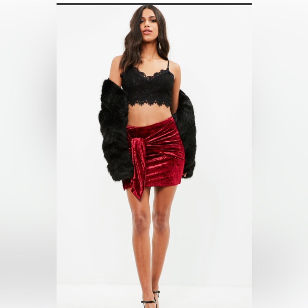 NWT Missguided velvet tie front mini skirt size 0